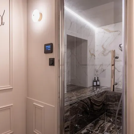 C0C00N Veritable Hammam A Partager A Deux Riom Buitenkant foto